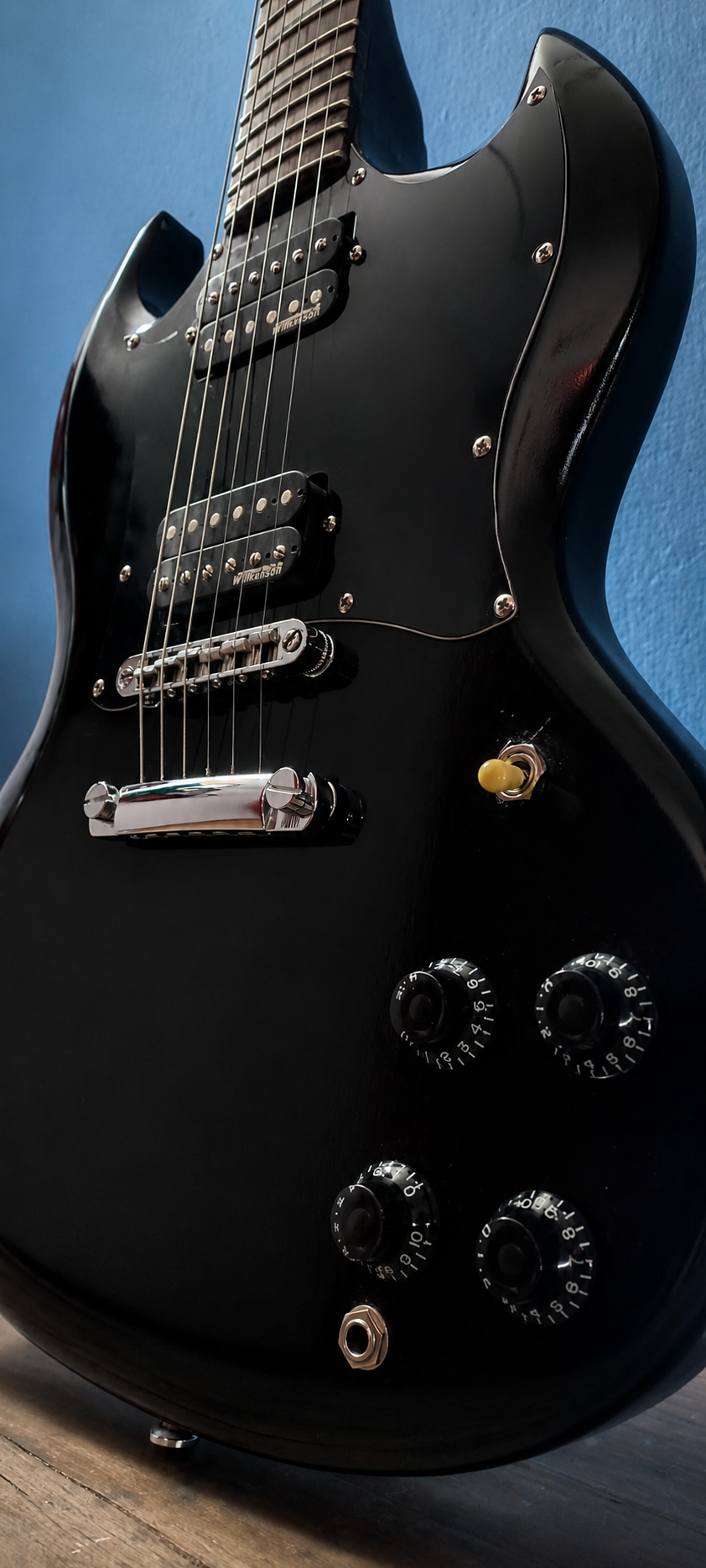 Guitarra Tipo SG - vista 3